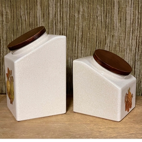 Vintage Hyalyn Pottery Canister Set, Two Fruit Pattern Canisters with Wood Lids - Picture 7 of 10